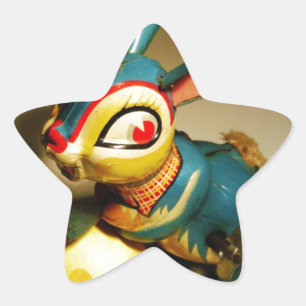 Kaninchen Spielzeug und Ostergelbe Ei Stern-Aufkleber