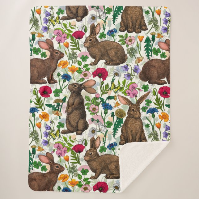 Kaninchen und Wildblumen Sherpadecke (Vorderseite)