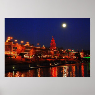 Kansas City Plaza beleuchtet unter Vollmond Poster