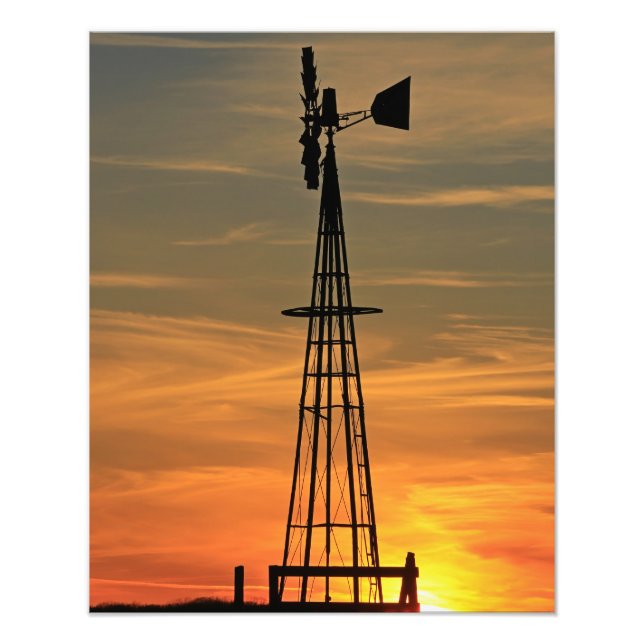 Kansas Country Windmill mit Wolken, Foto Print (Vorne)