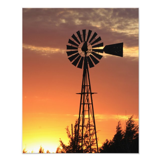Kansas Country Windmill mit Wolken, Foto Print (Vorne)