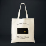 Kansas Map Wedding Welcome Tote Bag, Black & Gold Tragetasche<br><div class="desc">Hochzeitswochenende Begrüßungsgeschenktasche für Gäste aus der Stadt zu Ihrer Hochzeit,  mit dem Bild von Kansas,  mit goldenem Herzen. Fülle die Tasche mit deinen Lieblingsgoodies.</div>