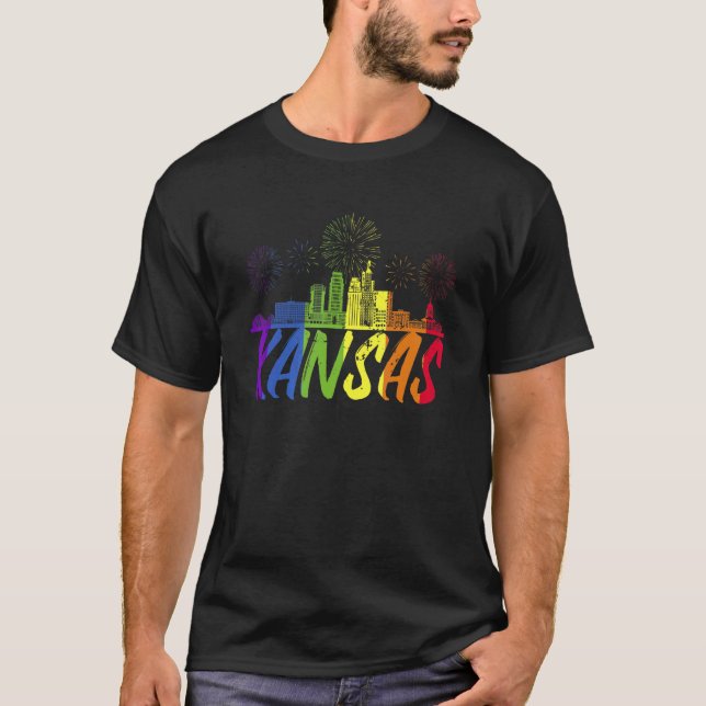 Kansas Pride Skyline Pride Parade Kansas T-Shirt (Vorderseite)