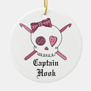 Kapitän Hook Skull u. Häkelarbeit-Haken (Rosa) Keramikornament
