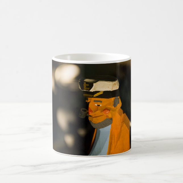 Kapitän Schwarz/Weiß 11 oz Morphing Tasse (Mittel)