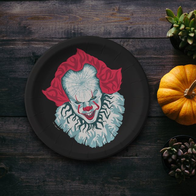 Kapitel 2 | Pennywise Pappteller (Paper plate on table)