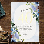 Kapitel 40 Blaue Blüte 40. Geburtstag Gold Folieneinladung<br><div class="desc">Feiern Sie Ihren 40. Geburtstag stilvoll mit dieser schönen blauen Einladung. Mit einem modernen Blumenmuster wird diese Einladung bestimmt Ihre Gäste begeistern. Die Karte ist in klassischer Goldfolie gedruckt und sorgt für ein High-End-Look. Machen Sie Ihre 40. Geburtstagsfeier so, dass Sie sich an diese stilvolle und einzigartige Einladung erinnern können....</div>