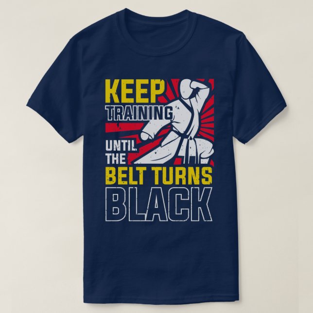 Karate Black Belt Karateka Geschenk T-Shirt (Design vorne)