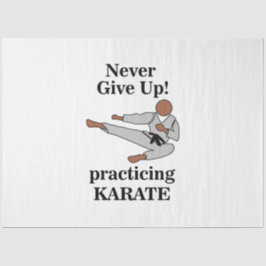 Karate Black Belt verzichten niemals auf Kampfkuns Seidenpapier