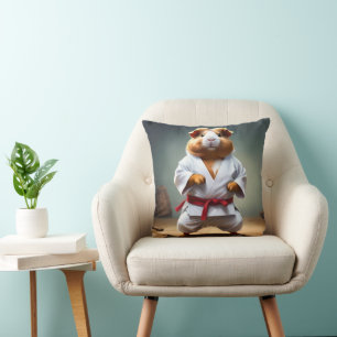 **"Karate-Champion: Das furchtlose Meerschweinchen Kissen