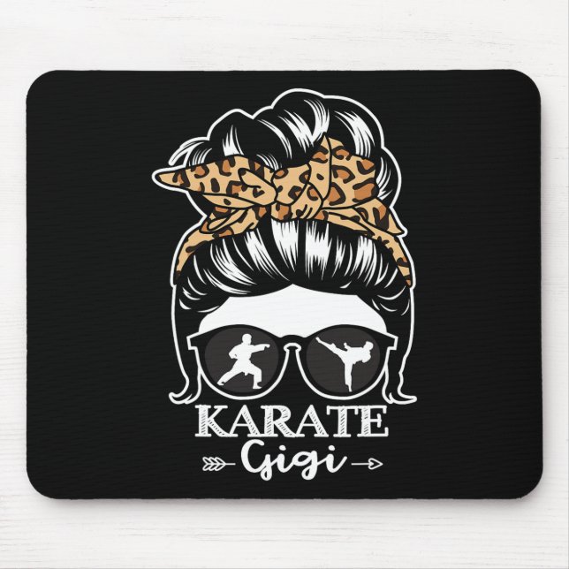 Karate Gigi unordentlicher Dutt Haare Lustiger Kar Mousepad (Vorne)