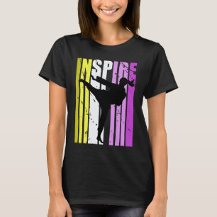 Karate Inspirieren Süße Farben Inspirierend Motiva T-Shirt
