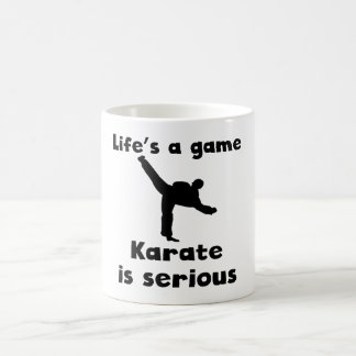 Karate ist ernst verwandlungstasse