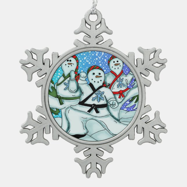 Karate-Kampfkunst-Schneemann-Verzierungen Schneeflocken Zinn-Ornament (Vorderseite)