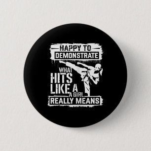 Karate-Mädchen-Einstellung-Empowerment-Zitat Button