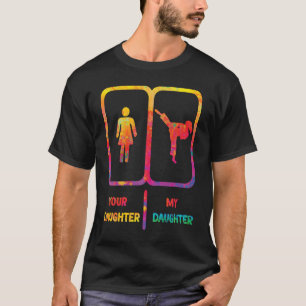 Karate Mama Mädchen Ihre Tochter Karate T-Shirt