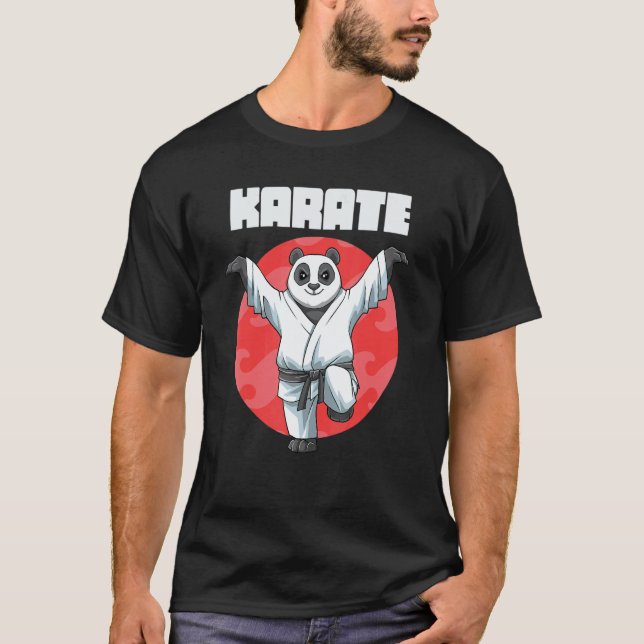 Karate Panda Kranichkick 1 T-Shirt (Vorderseite)