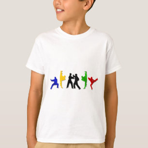 Karate Taekwando MIXED MARTIAL ARTS der Athlet der T-Shirt
