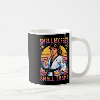 Karate Taekwondo Rieche an meinen Füßen Rieche dar Kaffeetasse