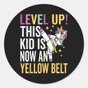 Karate Uniform Unicorn Level Up Yellow Belt Award Runder Aufkleber