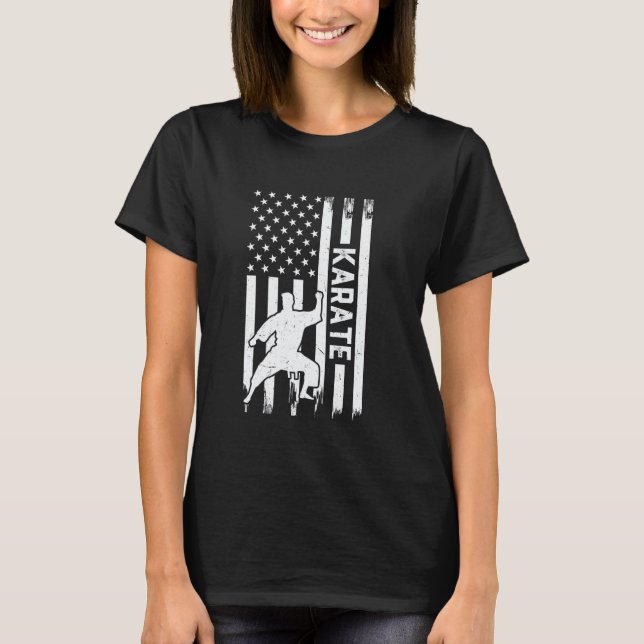Karate US-Flagge Karate-Kämpfer T-Shirt (Vorderseite)