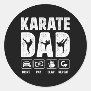 Karate Vater Fahren Zahlen Klatschen Wiederholen K Runder Aufkleber