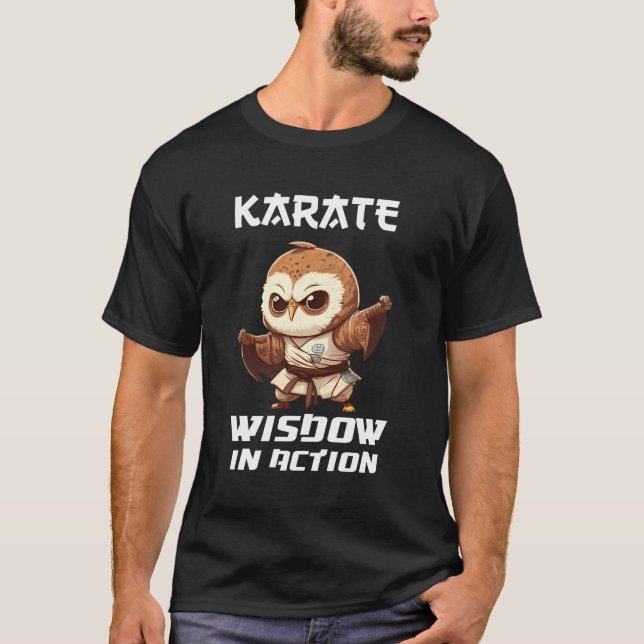 Karate Wisdow in Aktion T-Shirt (Vorderseite)