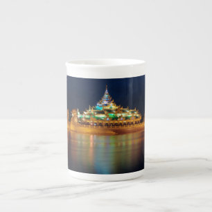 Karaweik Palast, Rangun, Birma, Myanmar Prozellantasse