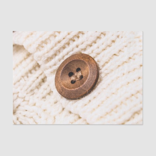 Kardigan Pullover Strick Knopf Braun Creme Seidenpapier (Vorderseite)