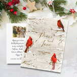 Kardinal Bird Peace Liebe Christmas Foto Postkarte<br><div class="desc">Feiern Sie die Saison mit dieser Weihnachtspostkarte mit einem schneebedeckten Kardinal-Illustrations-Set vor einem verwitterten Holzhintergrund auf der Vorderseite und einer persönlichen Note und Ihrem Foto auf der Rückseite. Löschen Sie diese Optionen einfach. Diese Postkarte bringt Freunden und Familie ein Glück.</div>