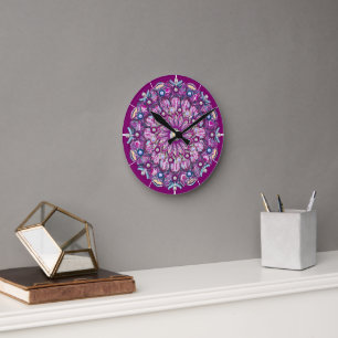 Kardinalsrot Rosace Runde Wanduhr