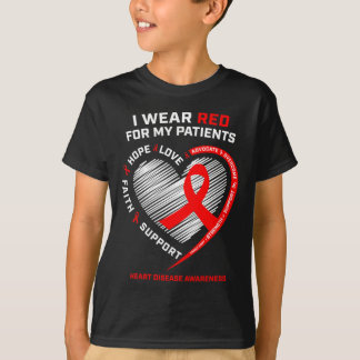 Kardiologe Rn Krankenschwestern I tragen rotes Her T-Shirt