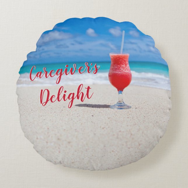 Karegiver's Delight Round Pillow Rundes Kissen (Vorderseite)