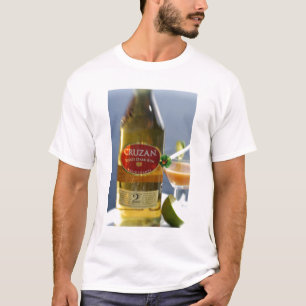 Karibik, Jungferninseln. Cruzan Estate Dark T-Shirt