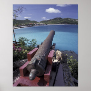 KARIBIK, St. Barts, Kanone zielt in die Bucht von Poster