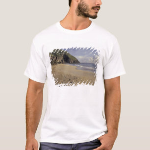 Karibik, St. Kitts. Fußspuren am Atlantik T-Shirt