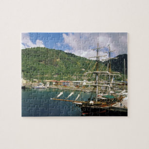 Karibik, St. Lucia, Soufriere. Boote in Puzzle