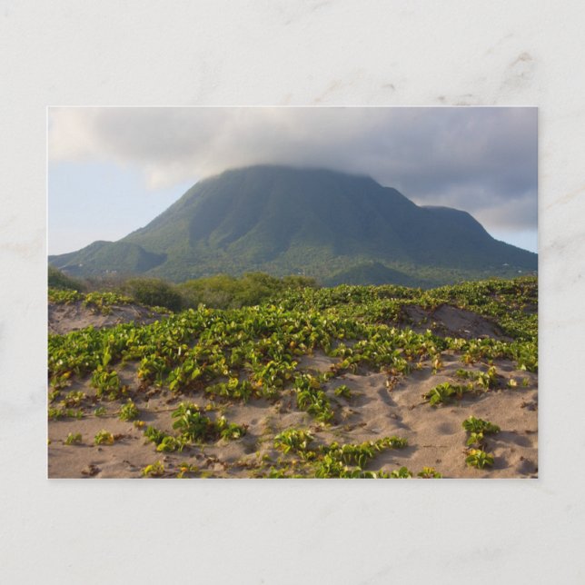 Karibik Vulkaninsel Peak Vom Strand Postkarte (Vorderseite)