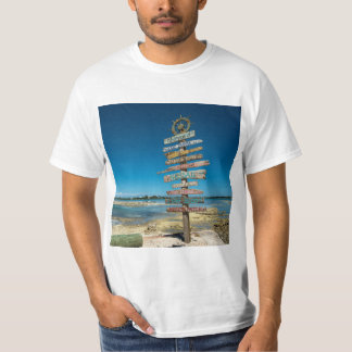 Karibische Inseln - Wegweiser T-Shirt