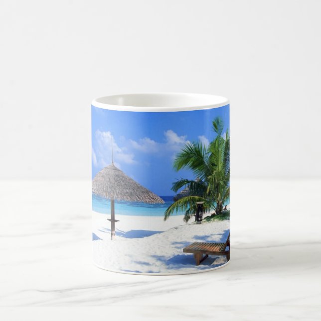 Karibischer Strand Kaffeetasse (Mittel)