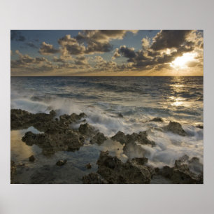 Karibisches Meer, Kaimaninseln. Brechende Wellen 2 Poster