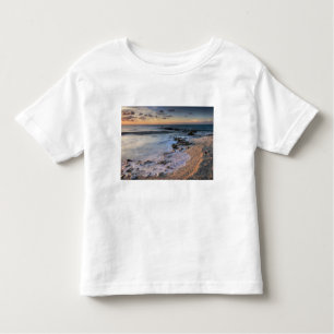 Karibisches Meer, Kaimaninseln.  Wellen Kleinkind T-shirt