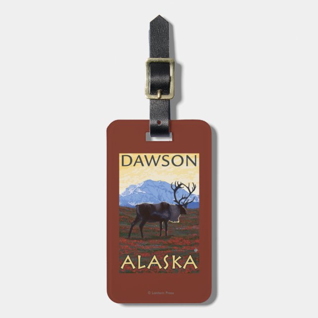 Karibu-Szene - Dawson, Alaska Gepäckanhänger (Vorderseite vertikal)