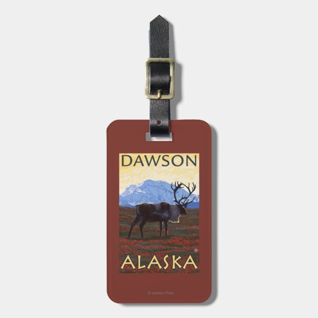 Karibu-Szene - Dawson, Alaska Gepäckanhänger (Vorderseite vertikal)