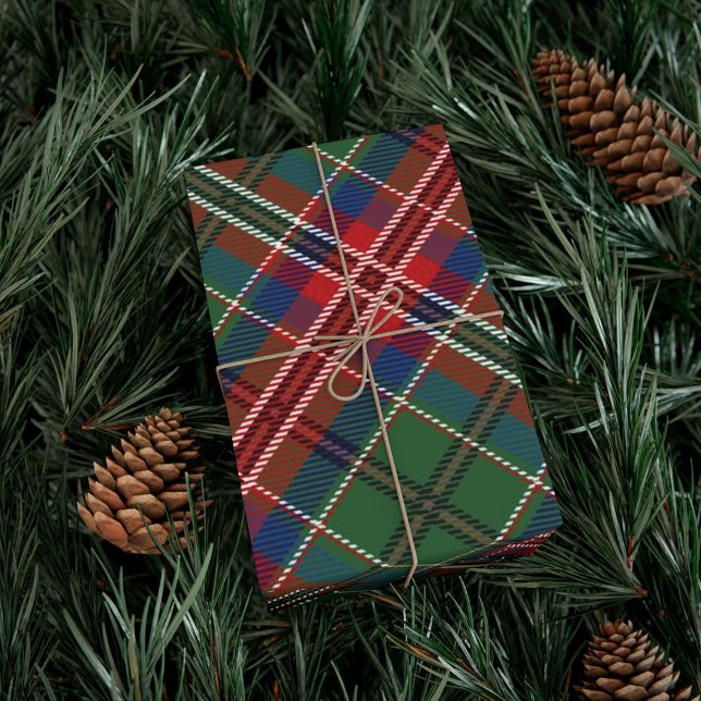 Kariert Red Green Rustic Clan MacCulloch Tartan Geschenkpapier (Plaid Red Green Check Clan MacCulloch Wrapping Paper)