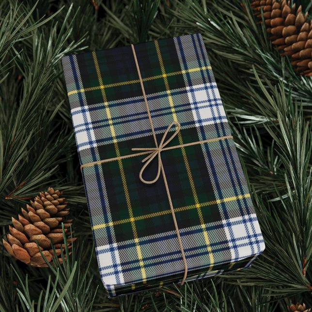 Kariert Tartan Clan Gordon White Green Holiday Geschenkpapier (Clan Gordon Tartan Plaid Rustic Wrapping Paper)