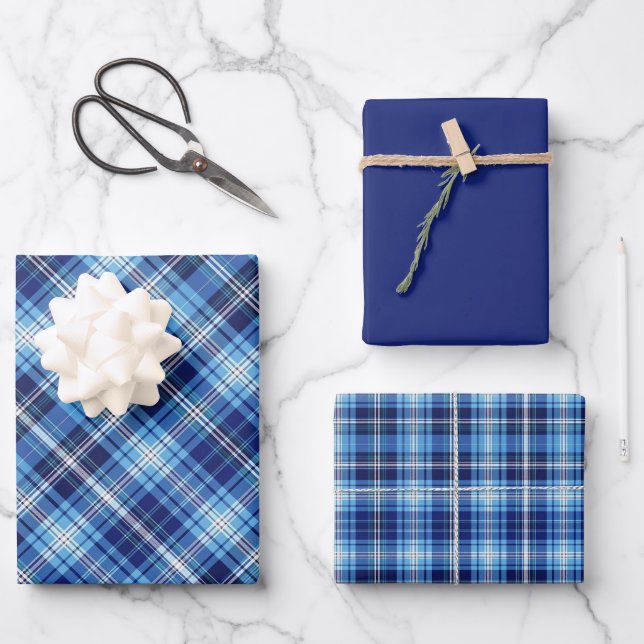 Karierte Farbtöne von Blau und Weiß Geschenkpapier Set (Vorderseite)