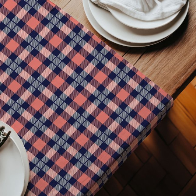 Karierte Korallen- und Navy-Trendy-Touch für jeden Großer Tischläufer (Plaid Coral and Navy Trendy Touch for Any Table Long Table Runner)