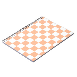 Karierte Quadrate Pfirsich Orange Weiß geometrisch Notizblock
