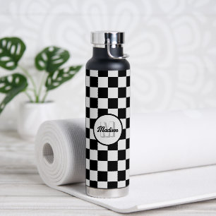 Karierte Quadrate schwarz und weiß Retro-Monogramm Trinkflasche